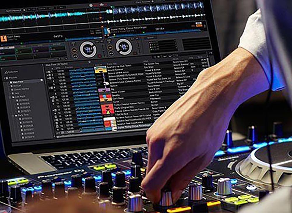 Rekordbox DJ vs Serato DJ